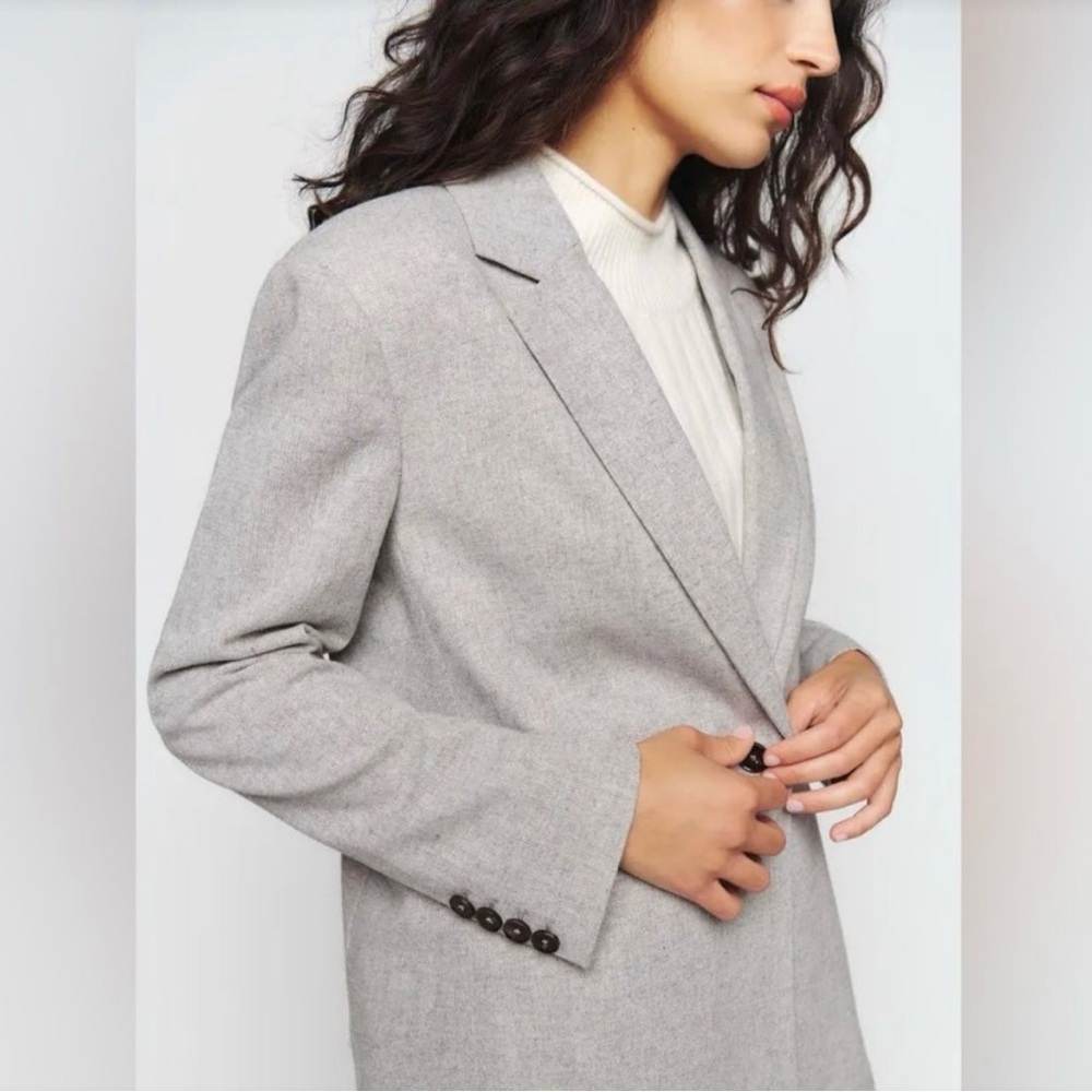REFORMATION CATRINA BLAZER IN LIGHT GREY - Picture 4 of 9